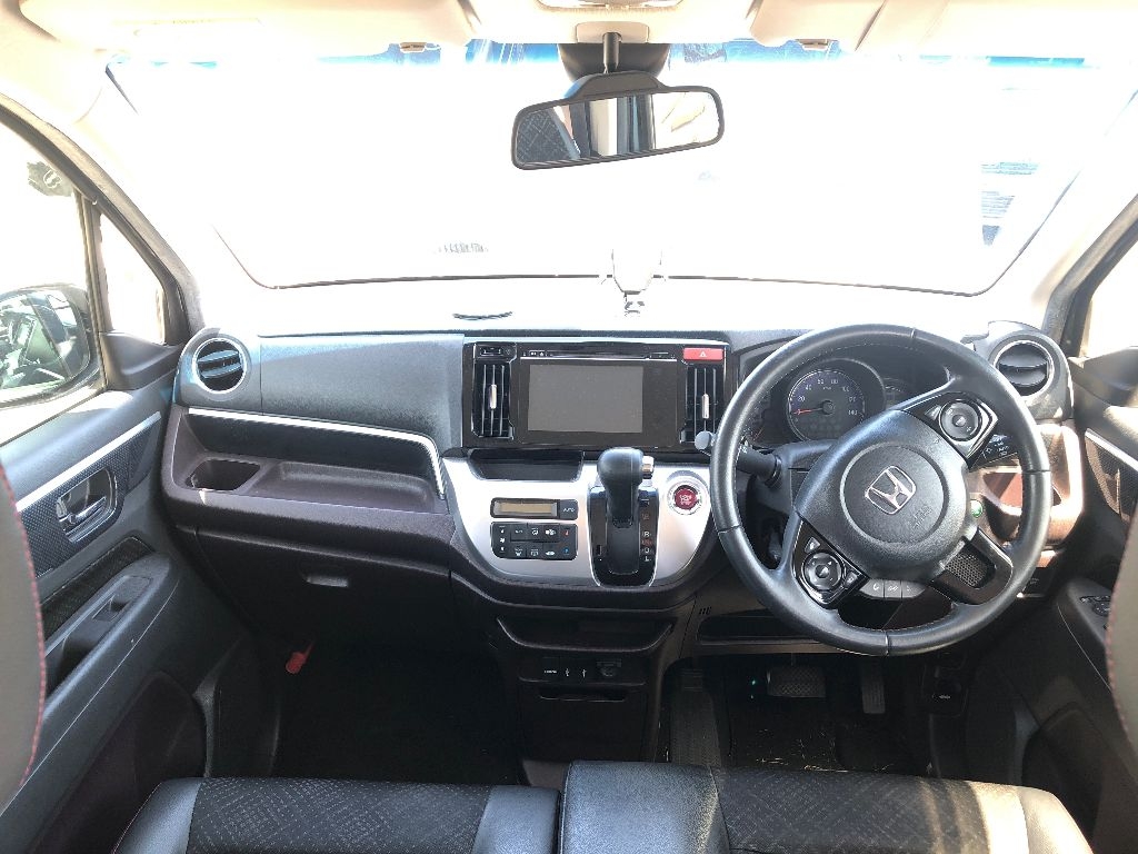 HONDA N-WGN