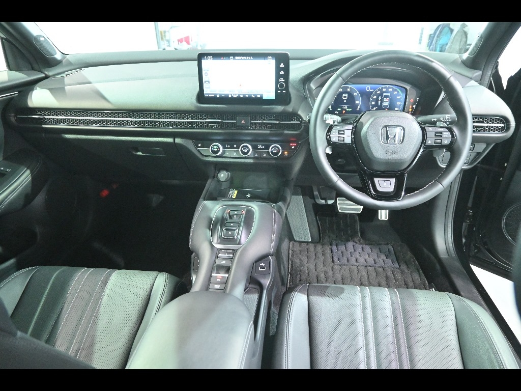 HONDA ZR-V