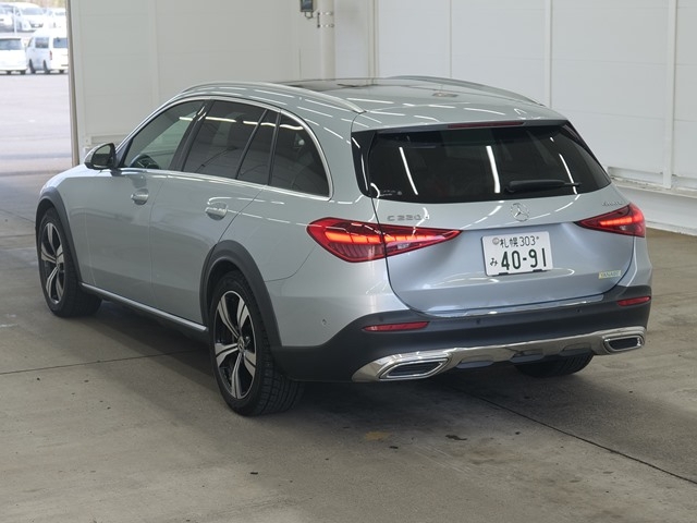 MERCEDES-BENZ C-CLASS