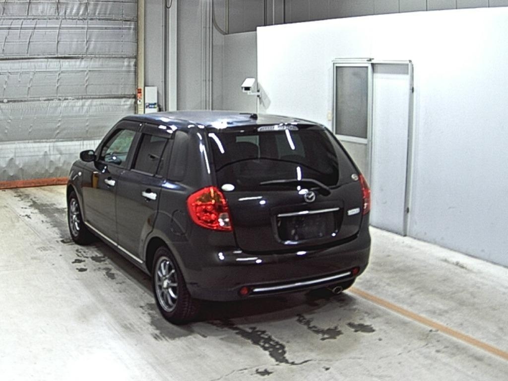 MAZDA VERISA