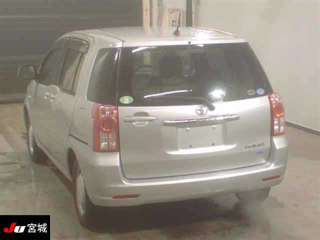 TOYOTA RAUM
