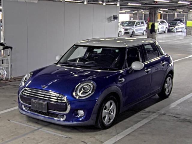 MINI HATCH