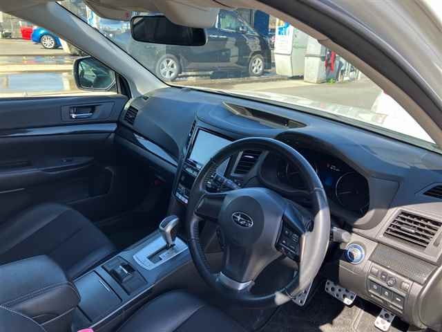 SUBARU LEGACY