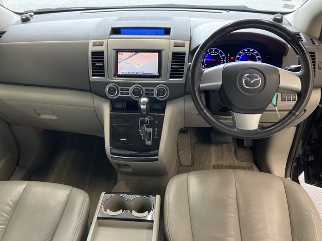 MAZDA MPV