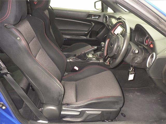 SUBARU BRZ