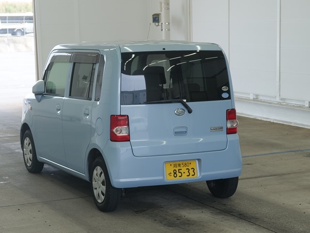 DAIHATSU MOVE CONTE