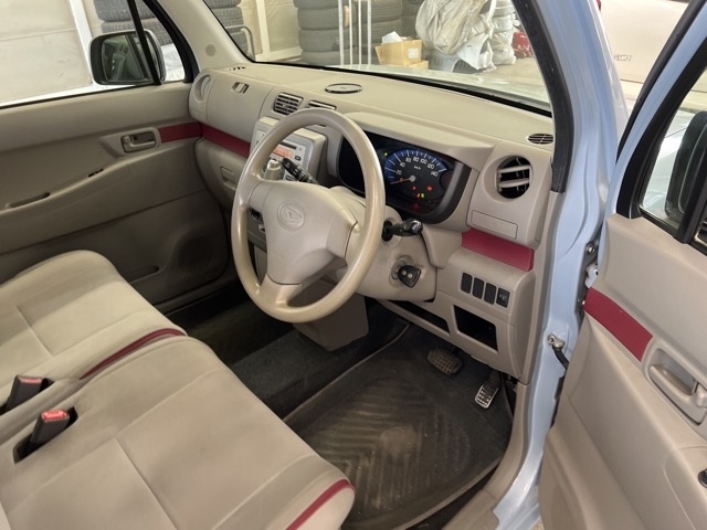 DAIHATSU MOVE CONTE