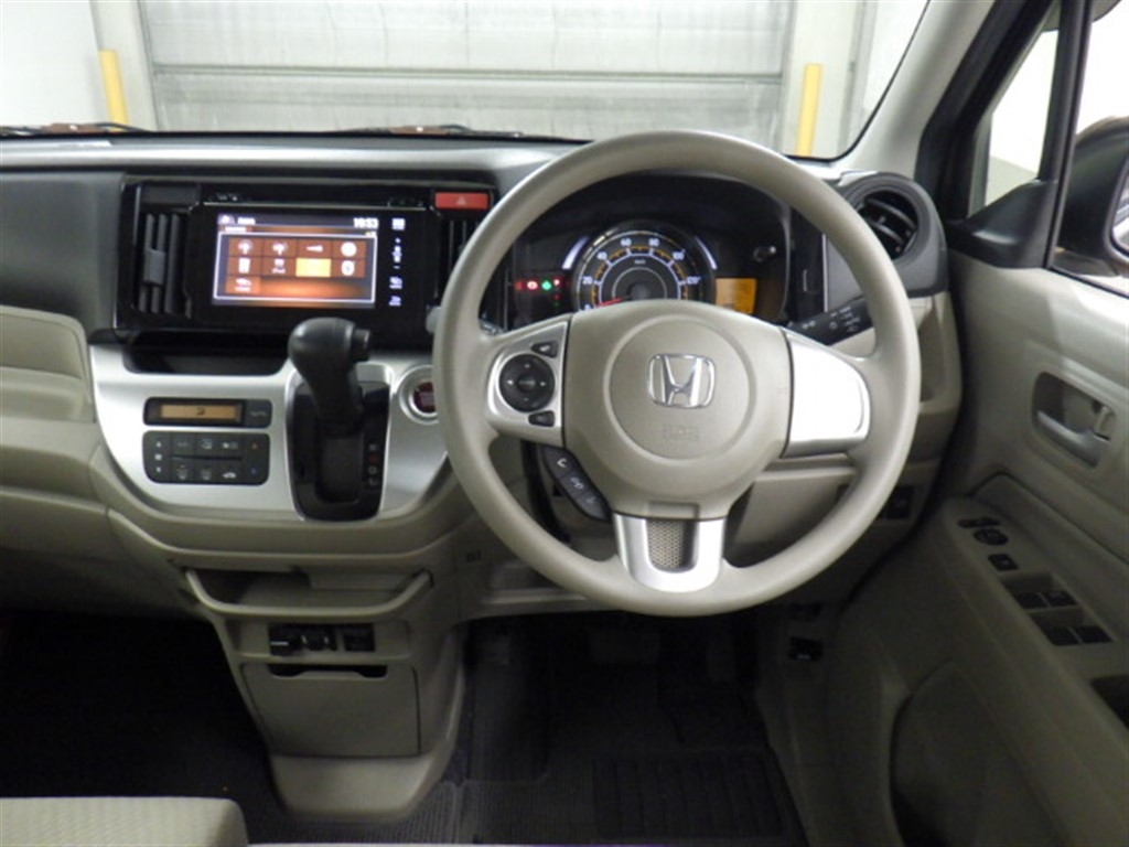 HONDA N-WGN