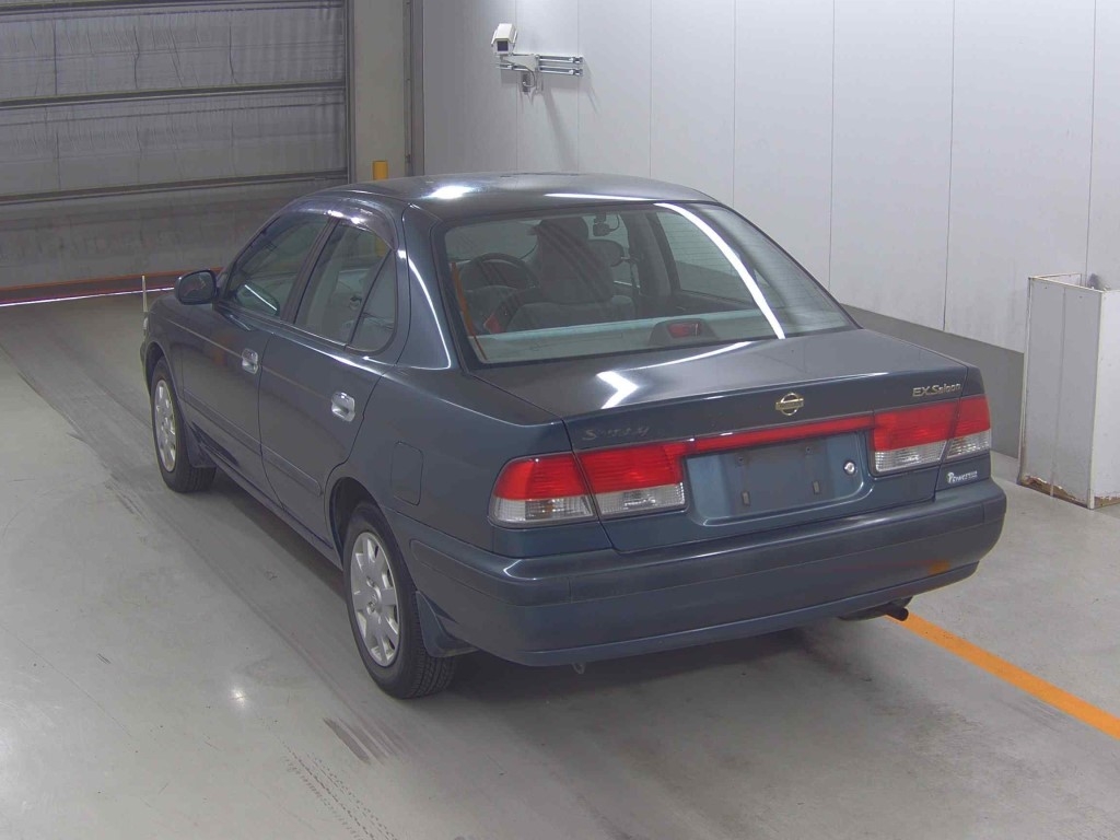 NISSAN SUNNY