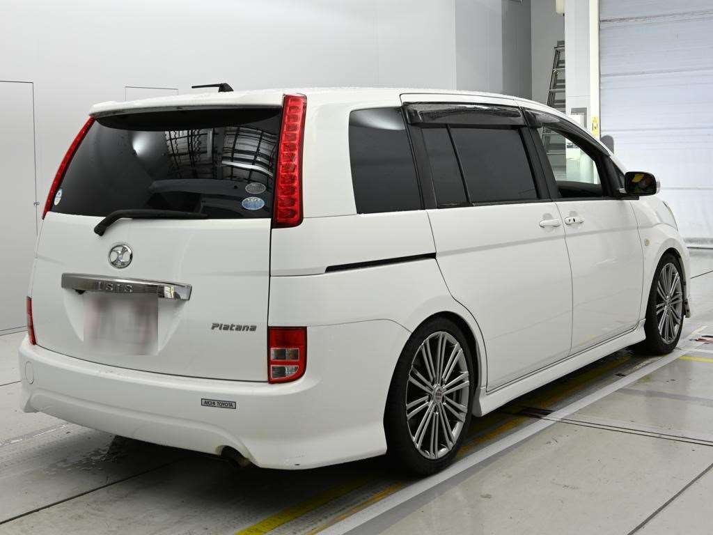 TOYOTA ISIS