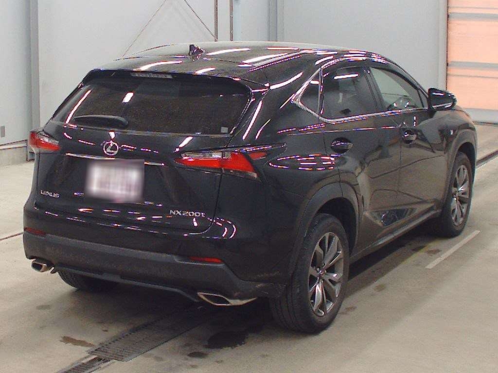 LEXUS NX200T