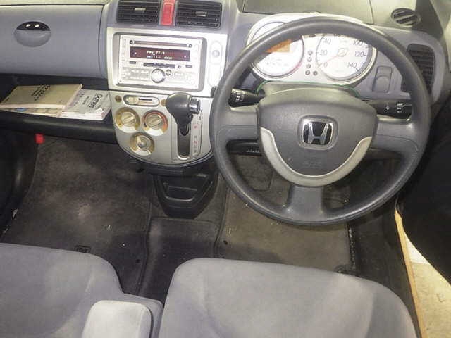 HONDA LIFE