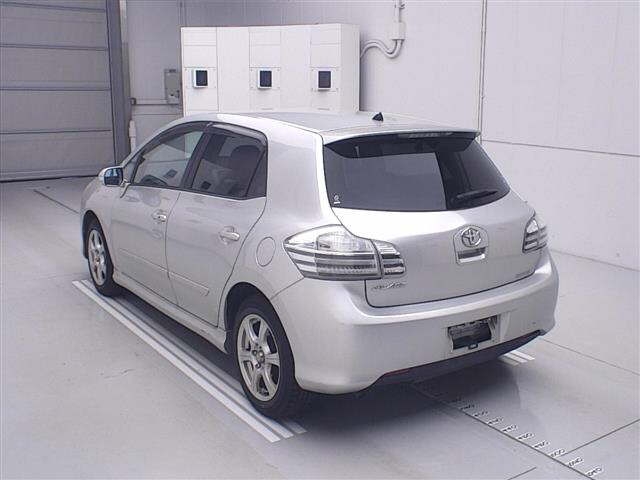 TOYOTA BLADE