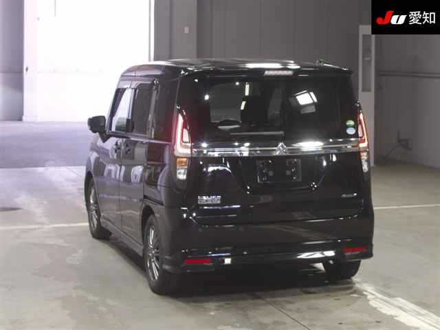 MITSUBISHI DELICA D:2