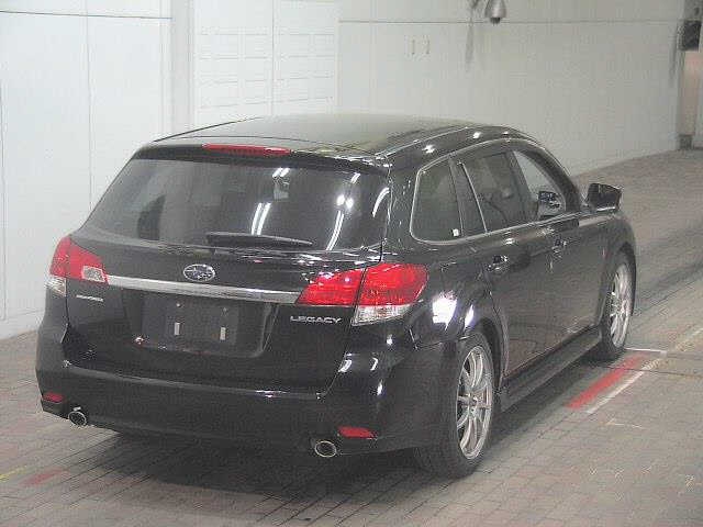SUBARU LEGACY