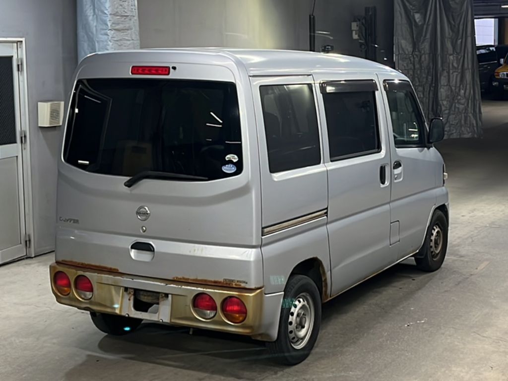 NISSAN CLIPPER