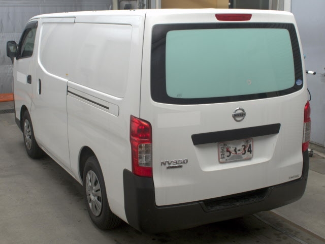 NISSAN NV350 CARAVAN