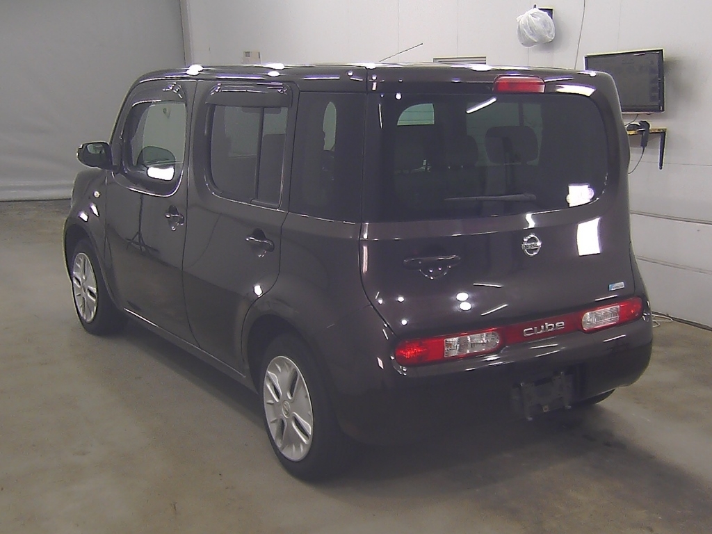 NISSAN CUBE