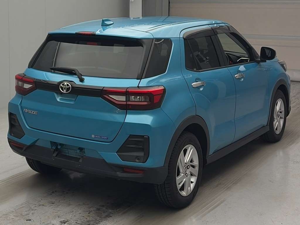 TOYOTA RAIZE