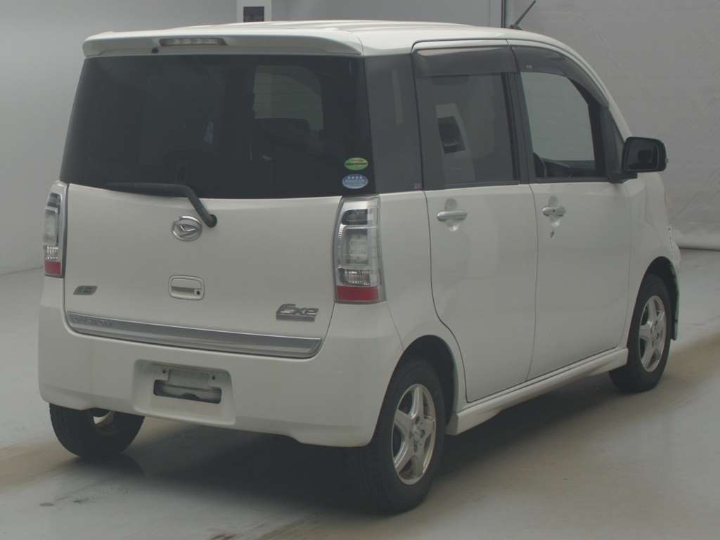 DAIHATSU TANTO EXE