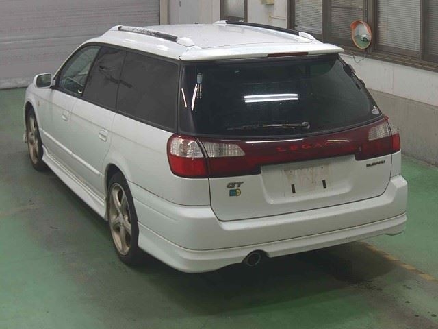 SUBARU LEGACY