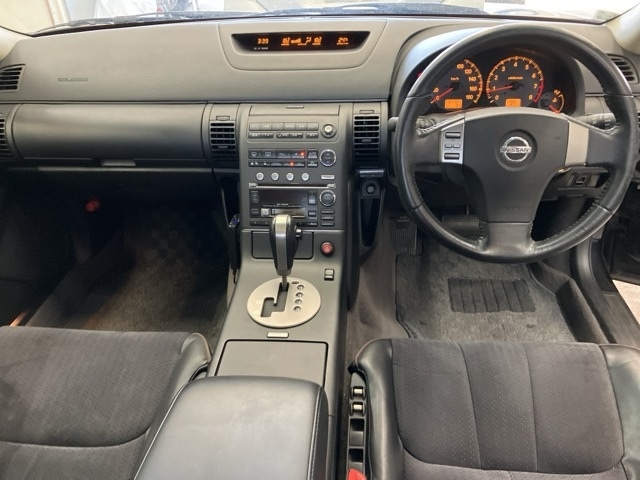 NISSAN SKYLINE