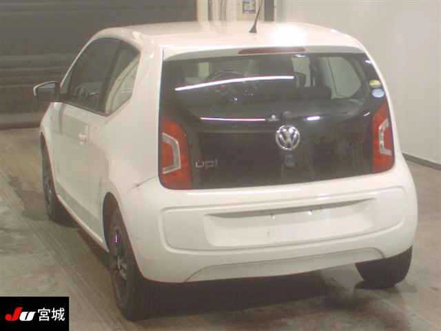 VOLKSWAGEN UP!