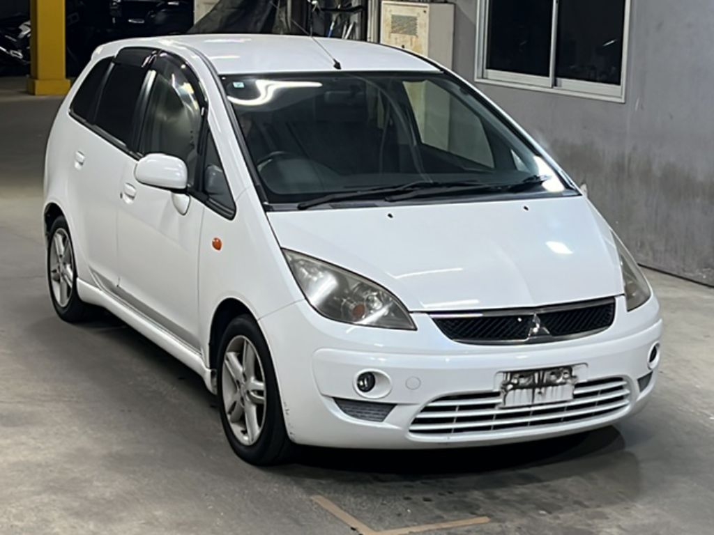 MITSUBISHI COLT PLUS