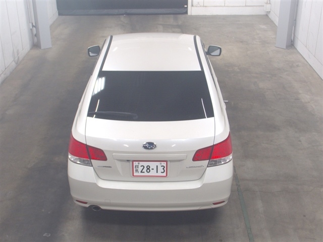 SUBARU LEGACY B4