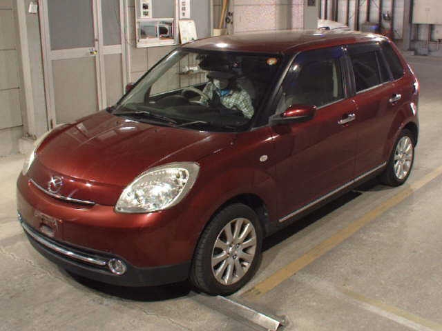 MAZDA VERISA