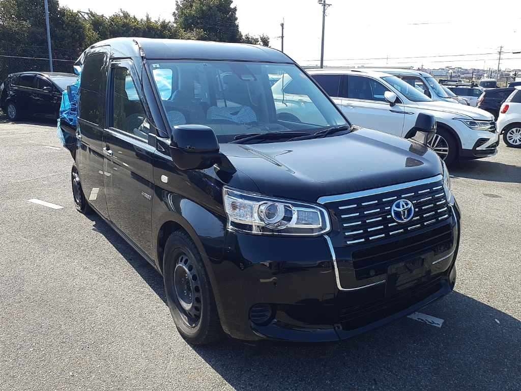 TOYOTA JPN TAXI