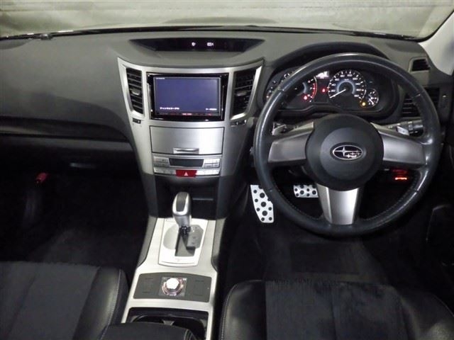 SUBARU LEGACY B4
