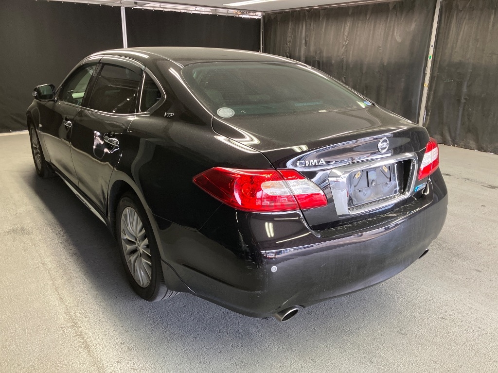 NISSAN CIMA