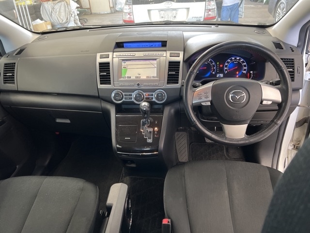 MAZDA MPV