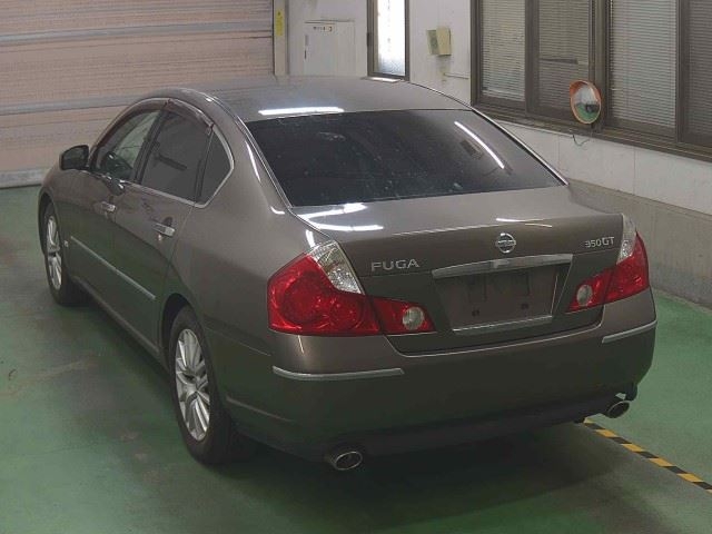 NISSAN FUGA