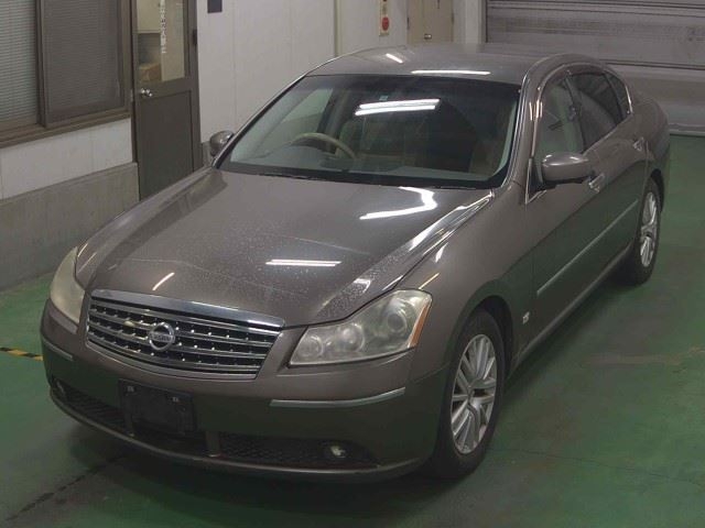 NISSAN FUGA