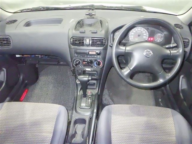 NISSAN AD