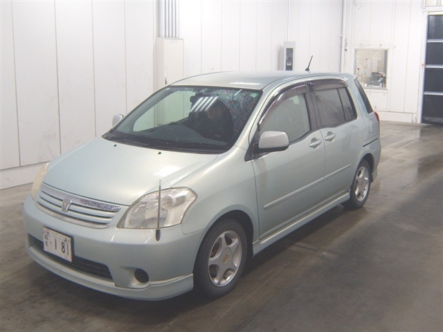 TOYOTA RAUM