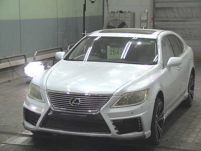 LEXUS LS460