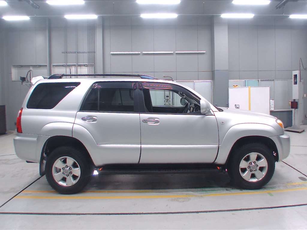 TOYOTA HILUX SURF