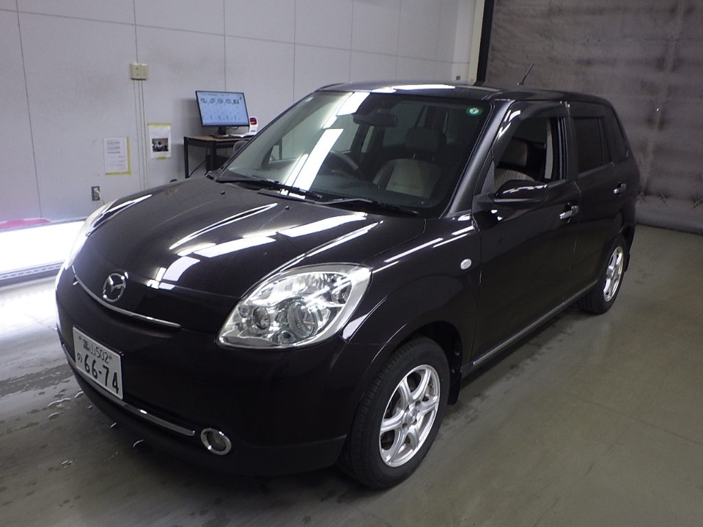 MAZDA VERISA