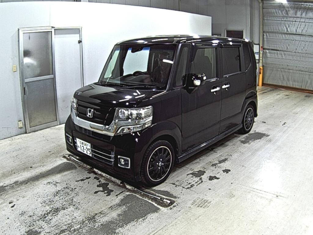 HONDA N-BOX