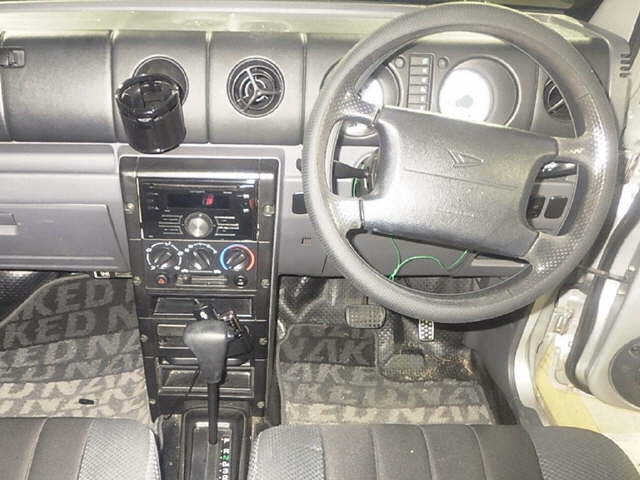 DAIHATSU NAKED