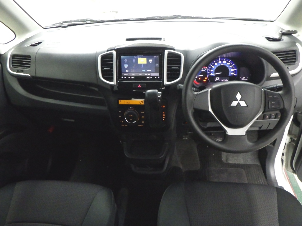 MITSUBISHI DELICA D:2