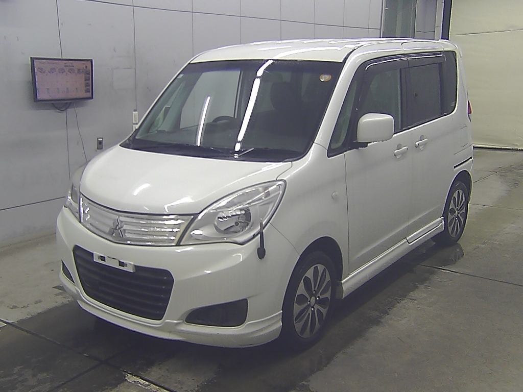 MITSUBISHI DELICA D:2