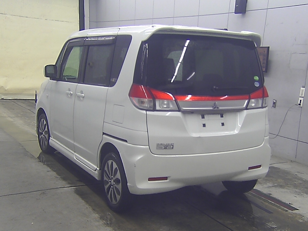 MITSUBISHI DELICA D:2