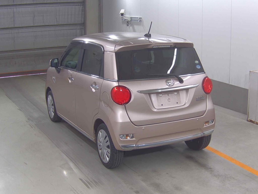 DAIHATSU CAST