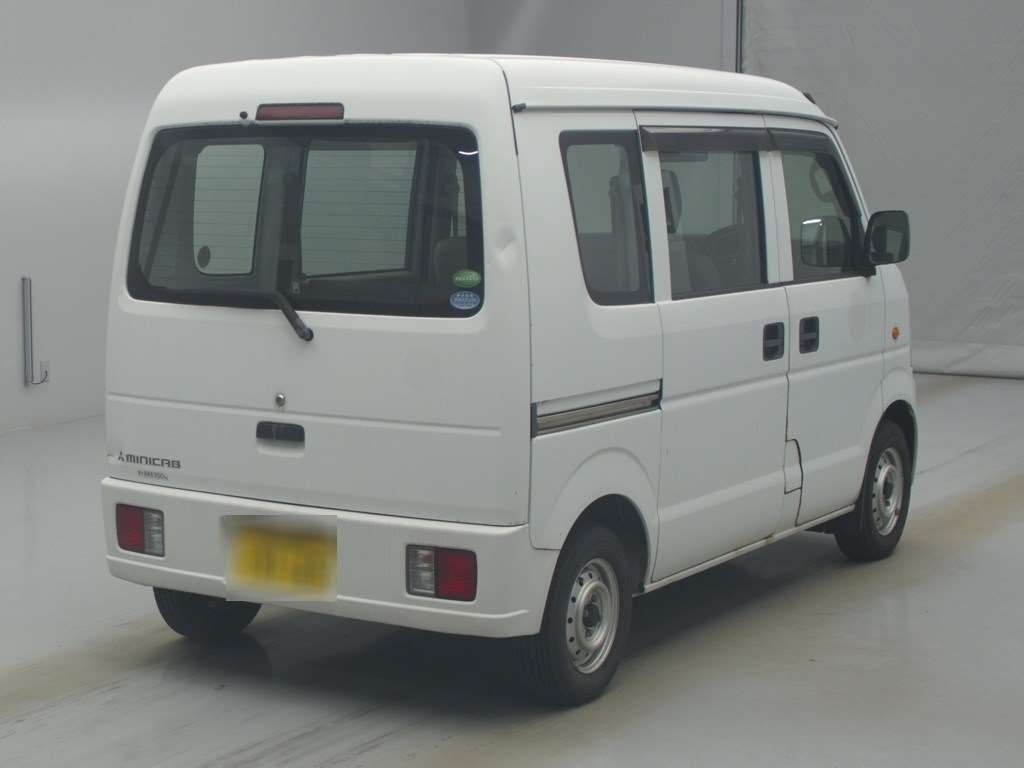 MITSUBISHI MINICAB
