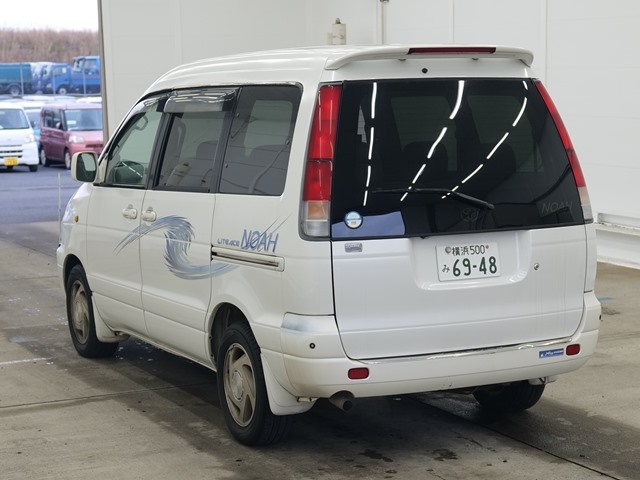 TOYOTA LITE ACE NOAH