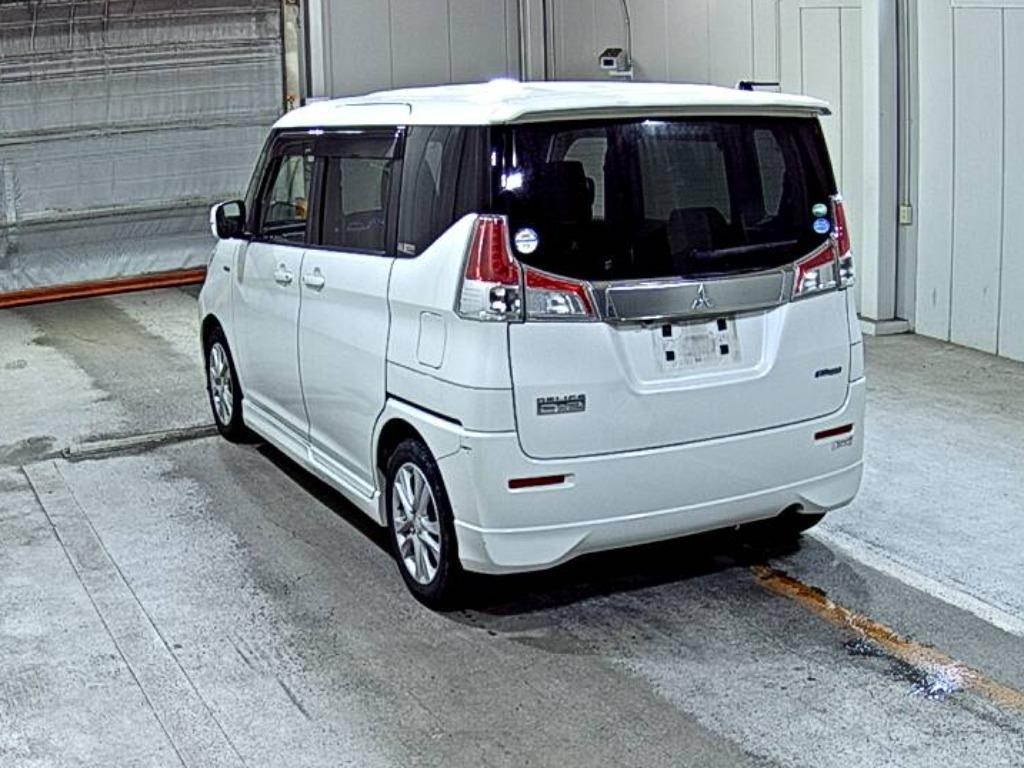 MITSUBISHI DELICA D:2